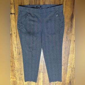 Roz & Ali Gray Pinstripe Pants